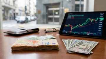 Dólar hoy en Argentina: el tipo de cambio oficial se posiciona en $ 1.490,98 este 12 de agosto