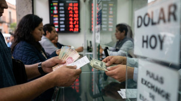 Guía práctica para cambiar dólares en México: comparar tasas, comisiones y seguridad al operar